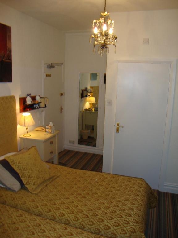 Sherwood Hotel - B&B Harrogate Pokoj fotografie